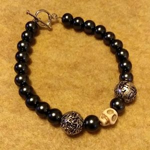 Men's bracelet with skull